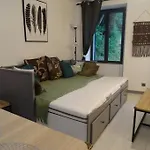 Les Du Domaine Helaku Apartman *