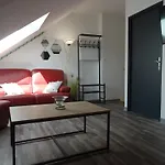 Les Du Domaine Helaku Apartman Monein