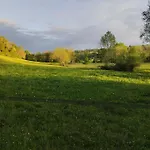 Les Du Domaine Helaku Apartman *