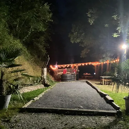 Les Du Domaine Helaku